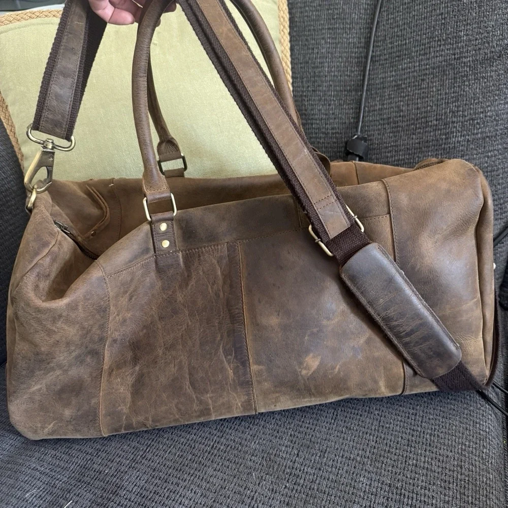 KomalC Distressed Brown Buffalo Leather Large Duffel Weekender Bag Shoe Comp